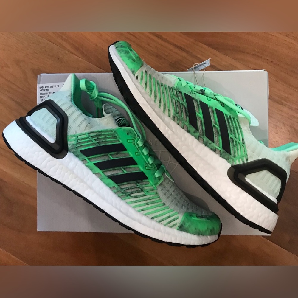 Adidas UltraBoost DNA ClimaCool Linen Green Carbon New